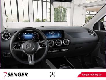 Mercedes GLA 200 — photo 7