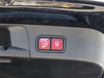 Mercedes GLB 35 AMG 35 — photo 20