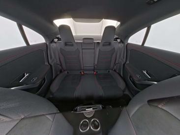 Mercedes CLA 200 Night Edition — photo 7