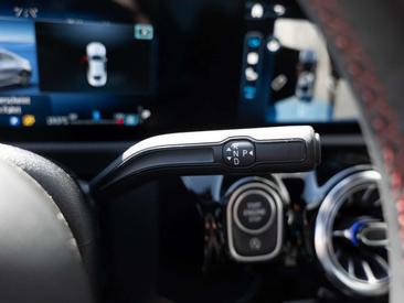 Mercedes CLA 220 Night Edition — photo 17