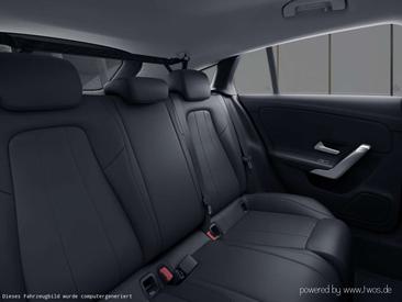 Mercedes CLA 220 — photo 7
