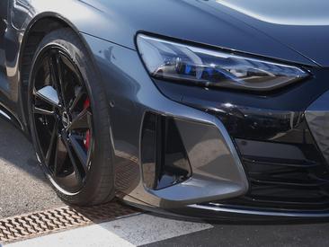 Audi RS E-tron GT E-tron Quattro — photo 12