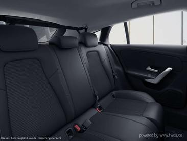 Mercedes CLA 200 — photo 7