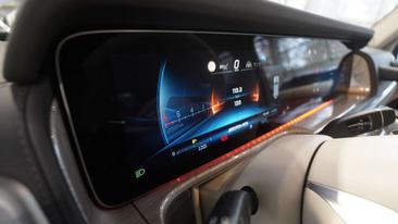 Mercedes GLS — photo 12