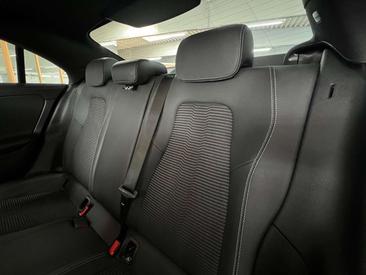 Mercedes CLA 200 — photo 21