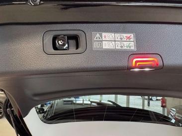 Mercedes Classe C 220 Night Edition — photo 8