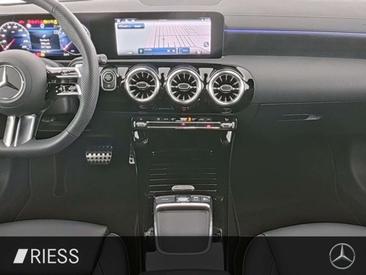 Mercedes CLA 200 — photo 10