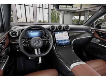 Mercedes GLC Coupé 450 Night Edition — photo 6