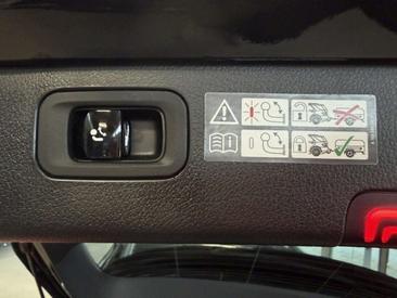 Mercedes Classe C 180 AMG Line — photo 9