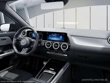 Mercedes GLA 200 AMG Line — photo 8
