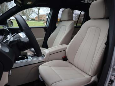 Mercedes EQB 250 Business — photo 11