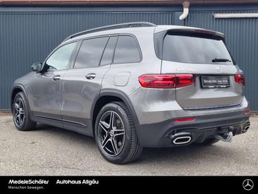 Mercedes GLB 220 Night Edition — photo 7