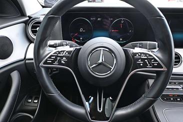 Mercedes Classe E 300 AMG Line — photo 17