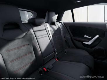 Mercedes CLA 180 — photo 7