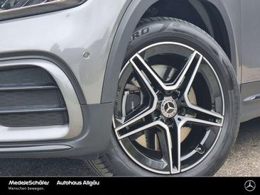 Mercedes GLB 220 Night Edition — photo 9
