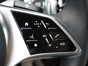Mercedes EQB 250 Business — photo 17