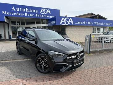 Mercedes GLA 200 Night Edition — photo 24