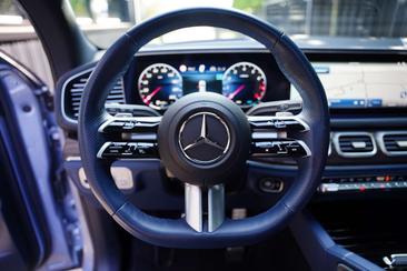 Mercedes GLS 580 AMG Line — photo 10