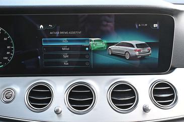 Mercedes Classe E 300 AMG Line — photo 30