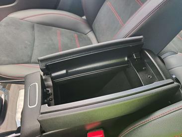 Mercedes CLA 250 Premium — photo 34