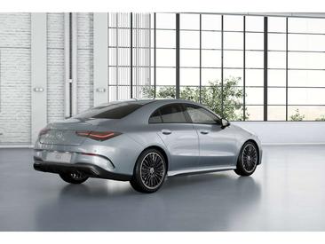 Mercedes CLA 200 Night Edition — photo 6
