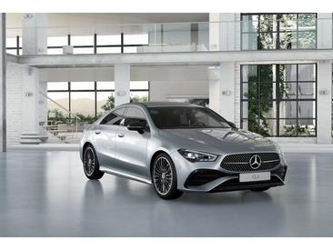 Mercedes CLA 200 Night Edition — photo 8