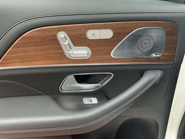 Mercedes GLE 53 AMG 53 — photo 25