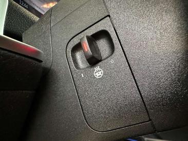 Mercedes GLB 200 AMG Line — photo 20