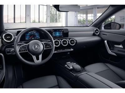 Mercedes CLA 200