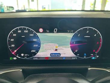 Mercedes GLB 200 AMG Line — photo 28