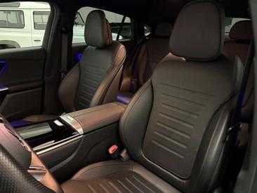 Mercedes GLC Coupé 300 Premium Plus — photo 11