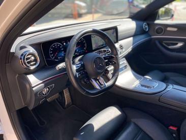 Mercedes Classe E53 AMG 53 — photo 12