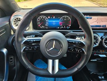 Mercedes CLA 200 AMG Line — photo 12