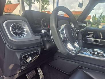 Mercedes GLS — photo 11