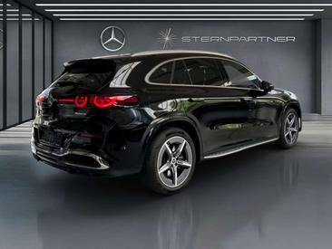 Mercedes GLC 400 AMG Line — photo 12