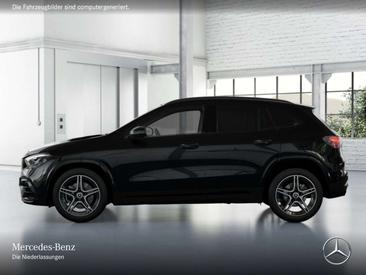 Mercedes GLA 220 Night Edition — photo 4