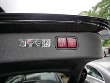 Mercedes Classe C 300 AMG Line — photo 10