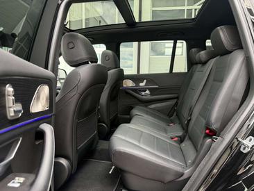 Mercedes GLS 400 AMG Line — photo 36