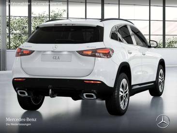 Mercedes GLA 220 Night Edition — photo 3