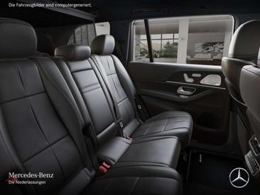 Mercedes GLS 350 Night Edition — photo 12
