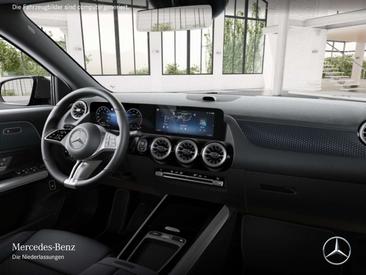 Mercedes GLA 220 Night Edition — photo 9