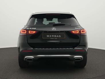 Mercedes GLA 250 — photo 4