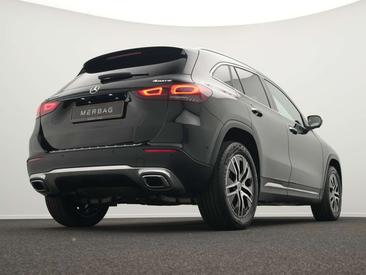 Mercedes GLA 250 — photo 9