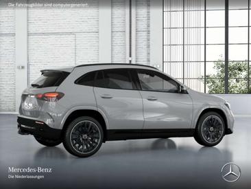 Mercedes GLA 200 Night Edition — photo 16
