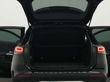 Mercedes GLA 250 — photo 15