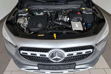 Mercedes GLA 250 — photo 23