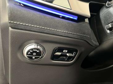 Mercedes EQS 450+ AMG Line — photo 16