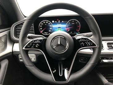 Mercedes GLE Coupé 450 Night Edition — photo 11