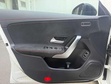Mercedes CLA 250 AMG LINE — photo 11