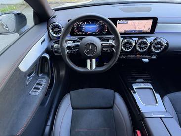 Mercedes CLA 200 Night Edition — photo 17